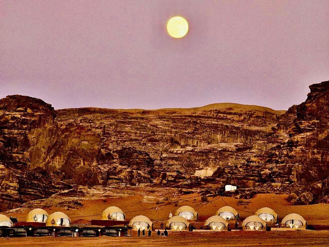 Nael zawaidah camp Hotel Wadi Rum Bagian luar foto